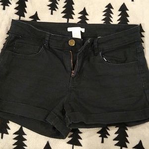H&M Black shorts